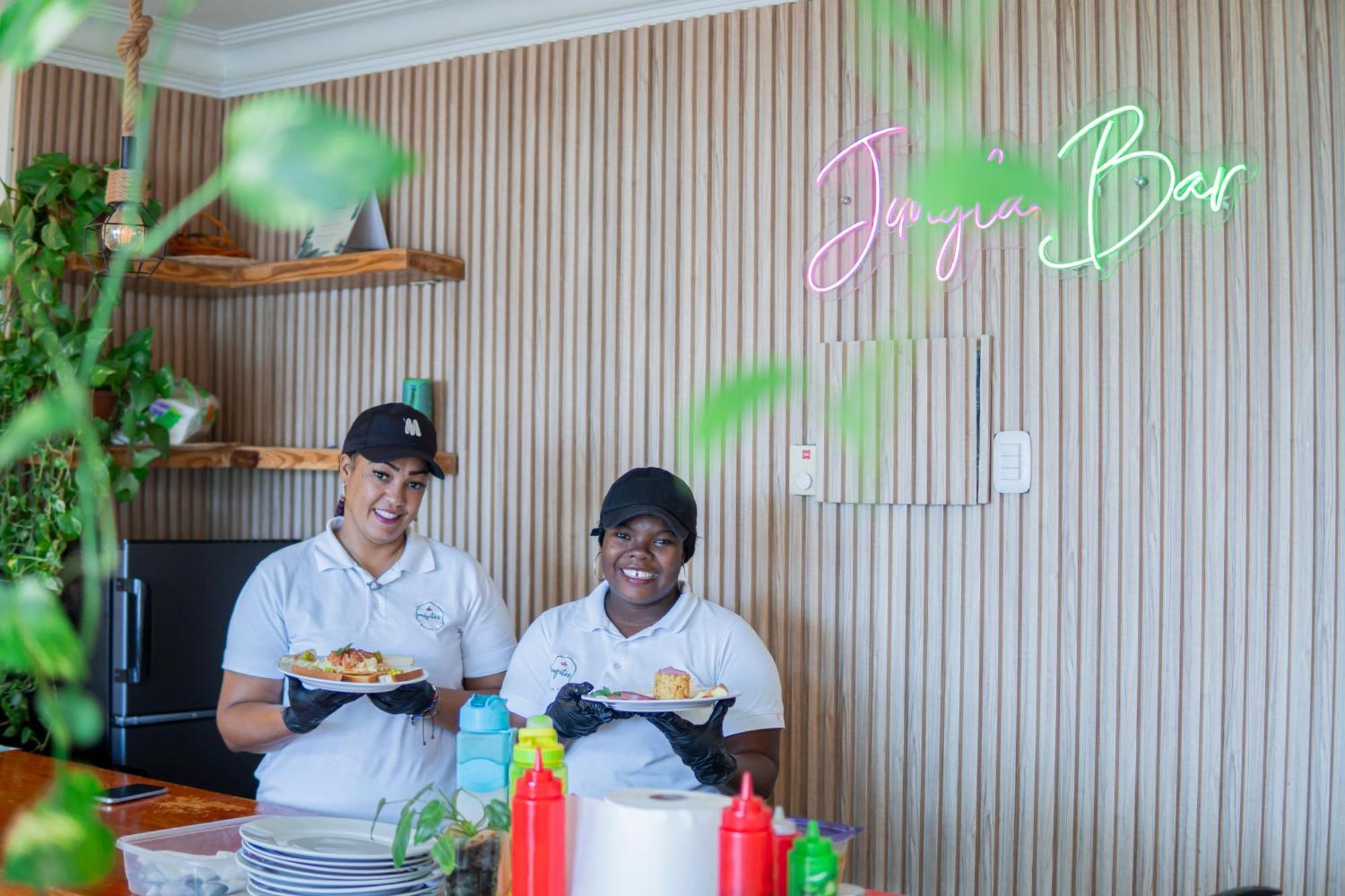 Green Coast Hotel Punta Cana Bagian luar foto