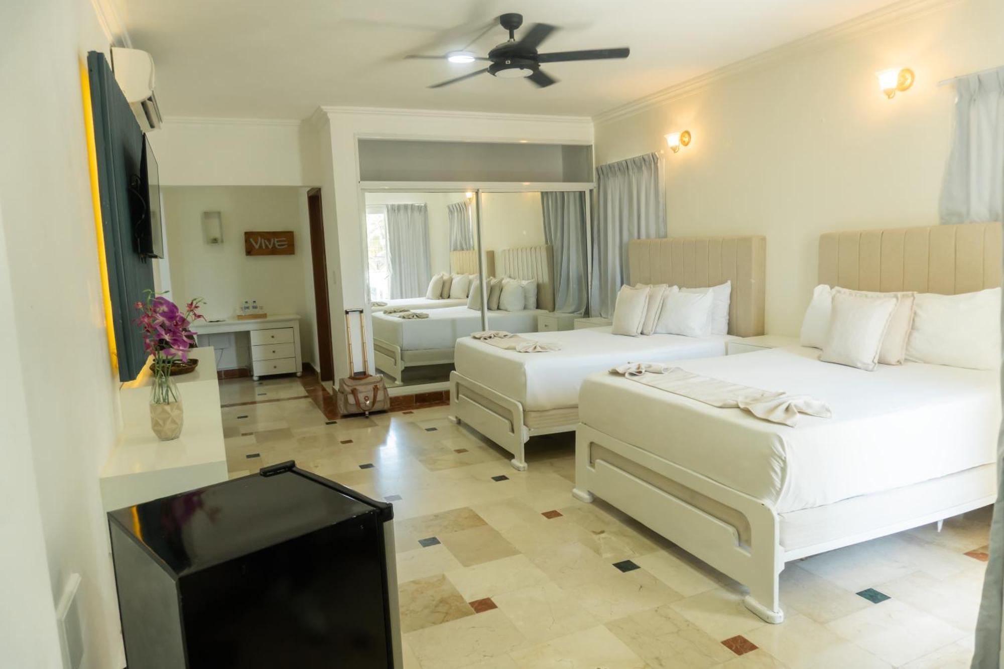 Green Coast Hotel Punta Cana Bagian luar foto