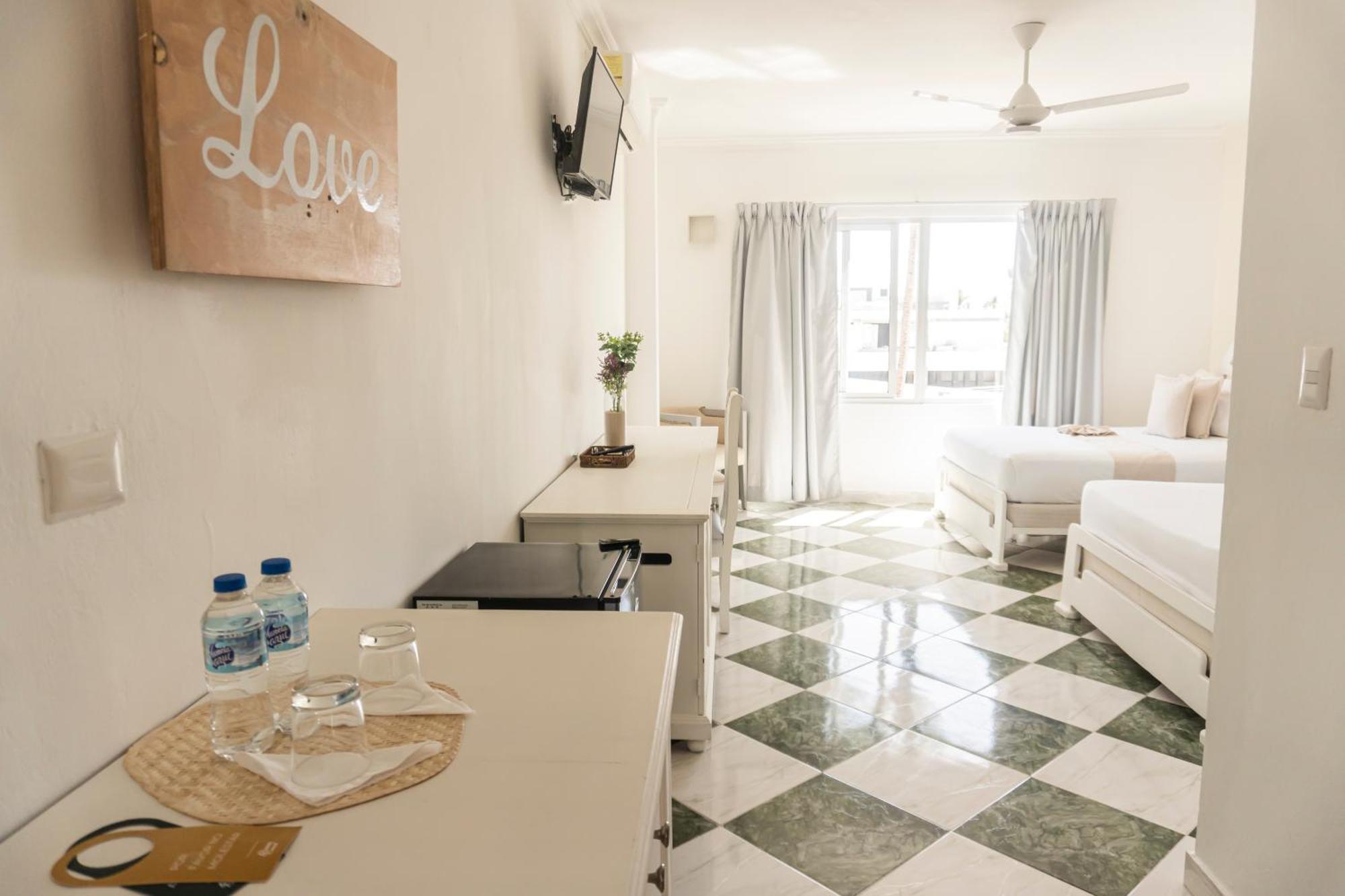 Green Coast Hotel Punta Cana Bagian luar foto