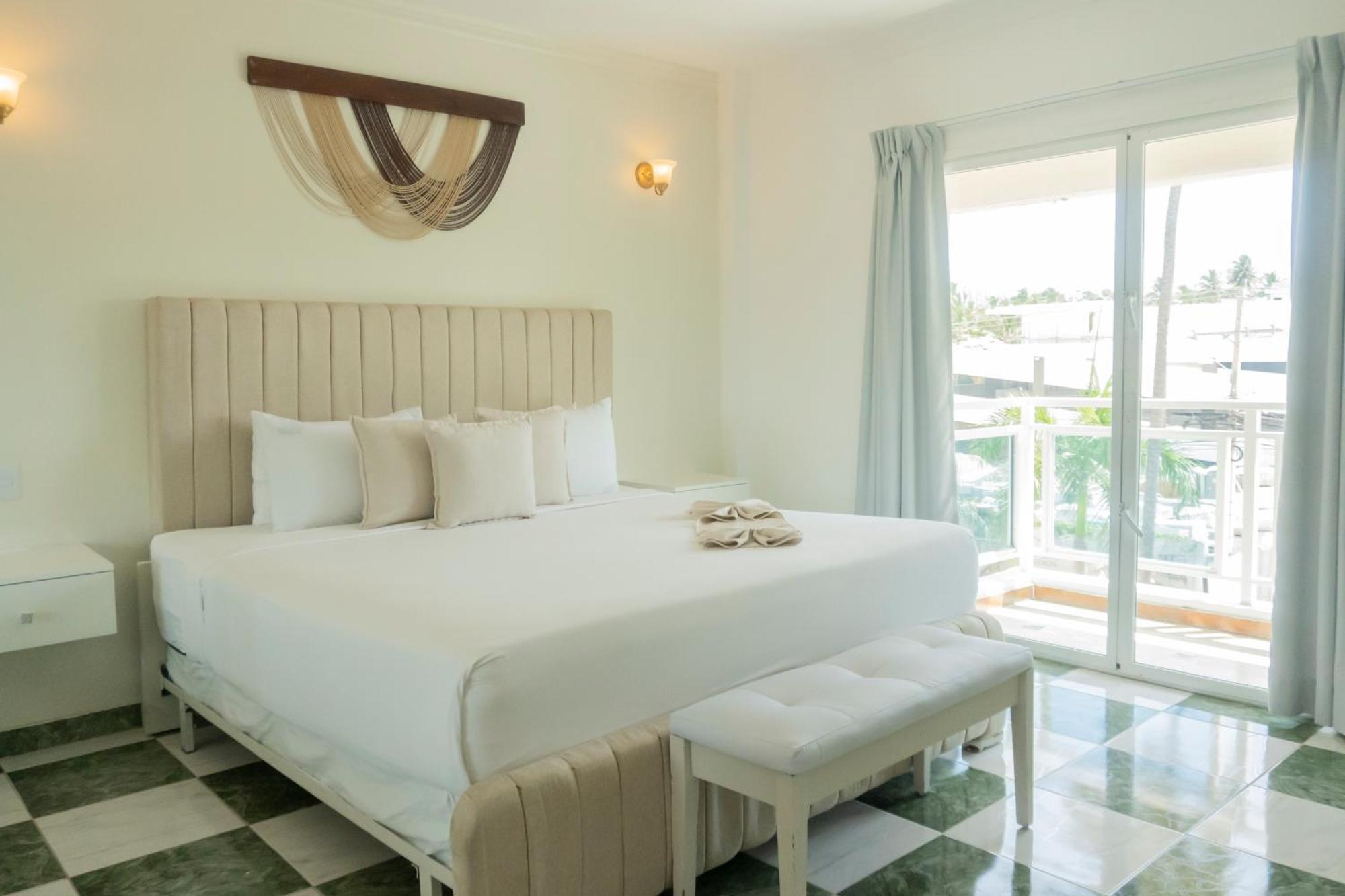 Green Coast Hotel Punta Cana Bagian luar foto